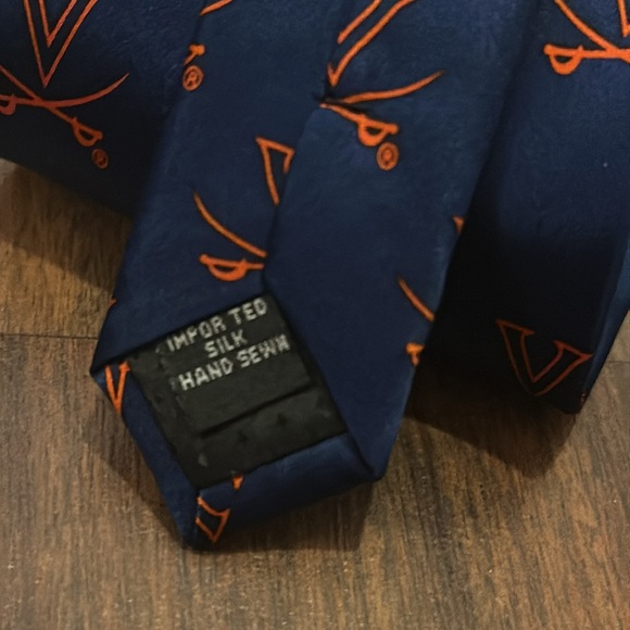 UVA Official 100% Imported Silk Handsewn Tie. - Picture 4 of 8